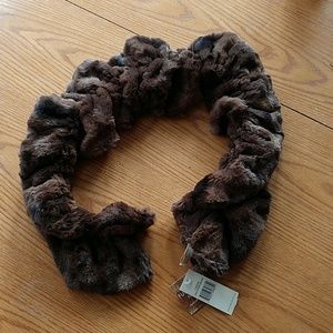 Faux fur scarf